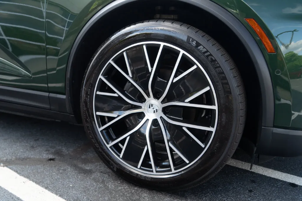 Porsche Macan photo 9