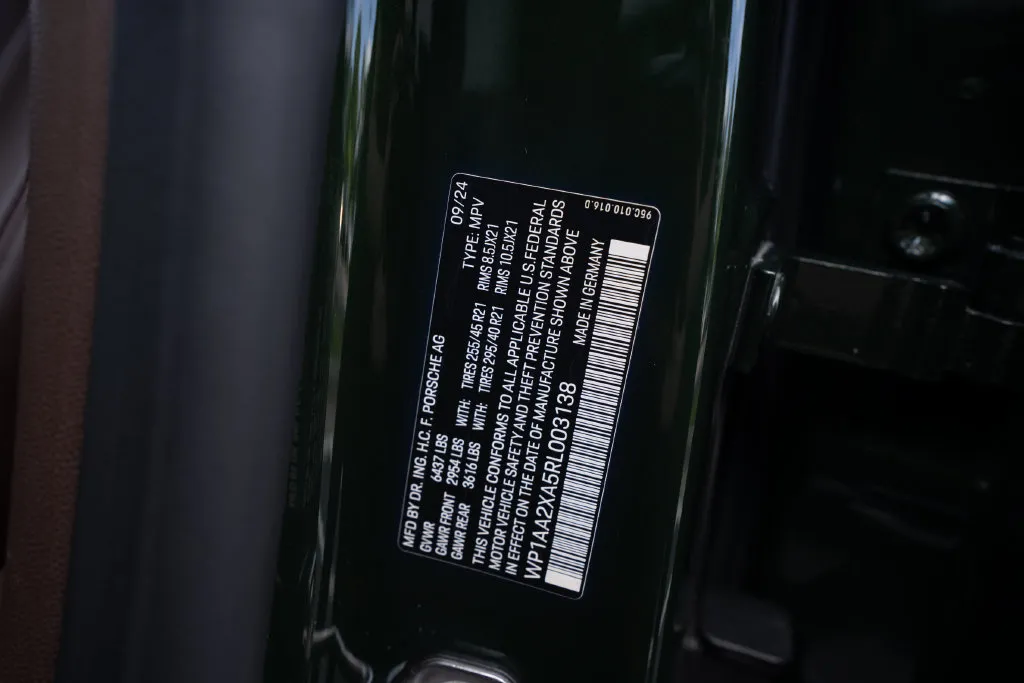 Porsche Macan photo 49