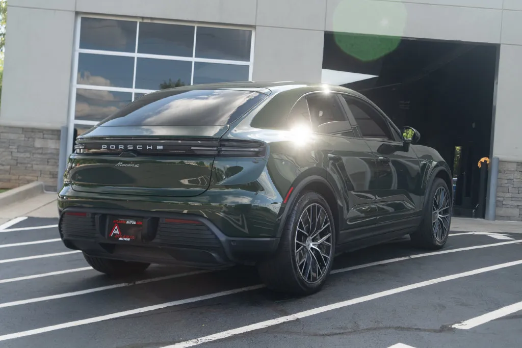 Porsche Macan photo 13
