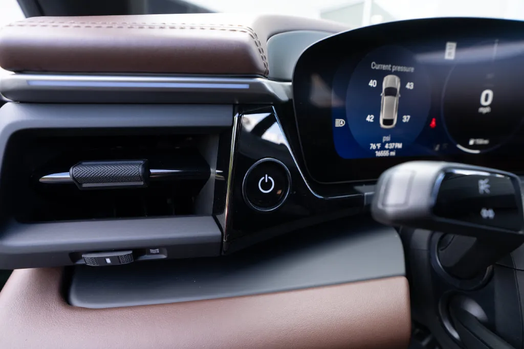 Porsche Macan photo 31