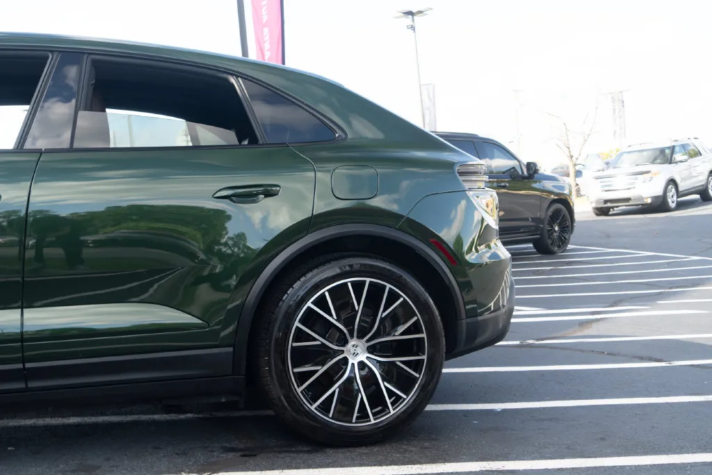 Porsche Macan photo 18