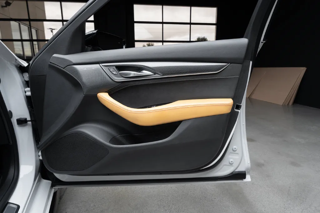 Cadillac CT5 photo 39