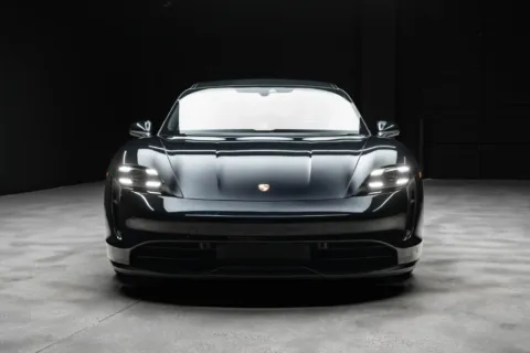 More photos of 2022 Porsche Taycan 4S at Atlanta Autos, GA