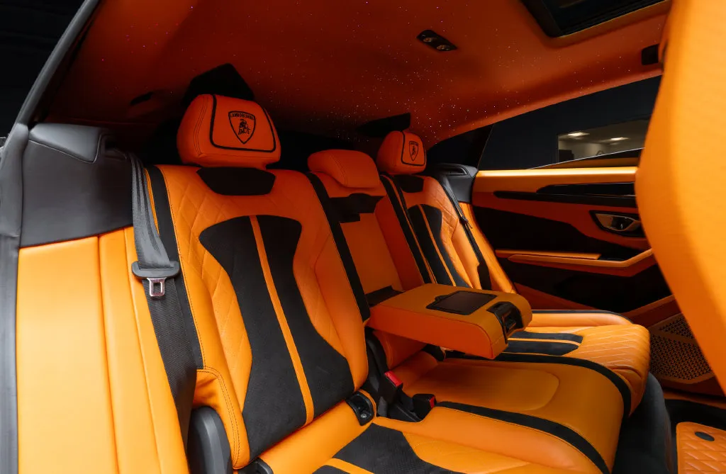 Lamborghini URUS photo 57
