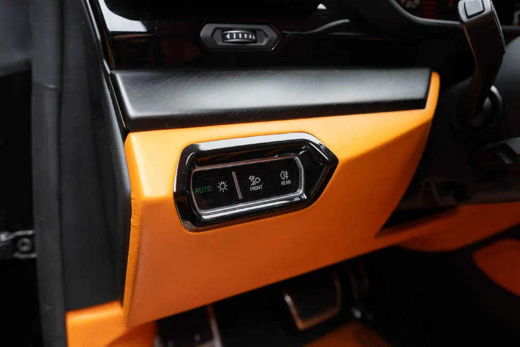 Lamborghini URUS photo 38