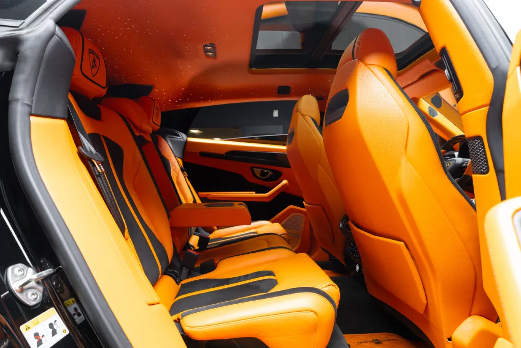 Lamborghini URUS photo 56