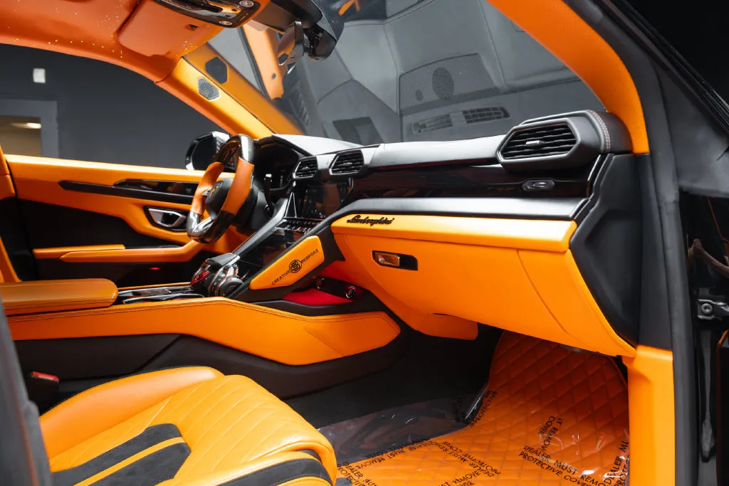 Lamborghini URUS photo 53