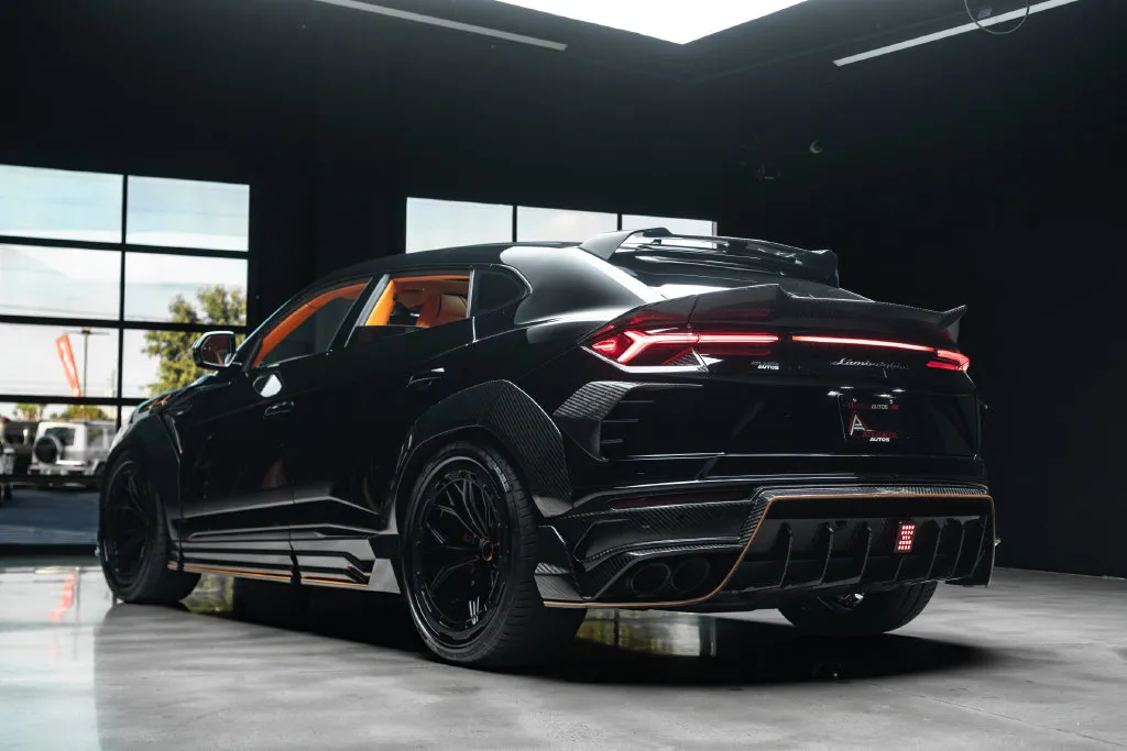 Lamborghini URUS photo 31
