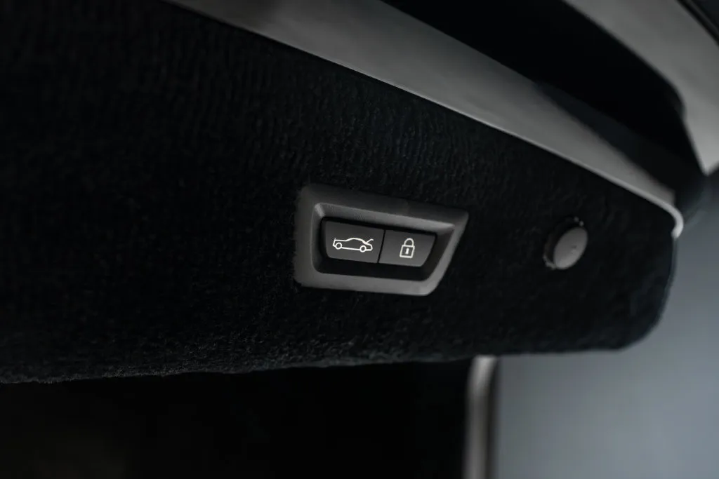 Rolls-Royce Ghost photo 56
