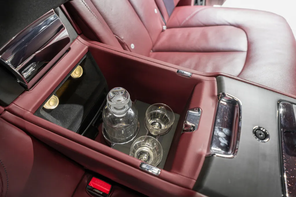 Rolls-Royce Ghost photo 49