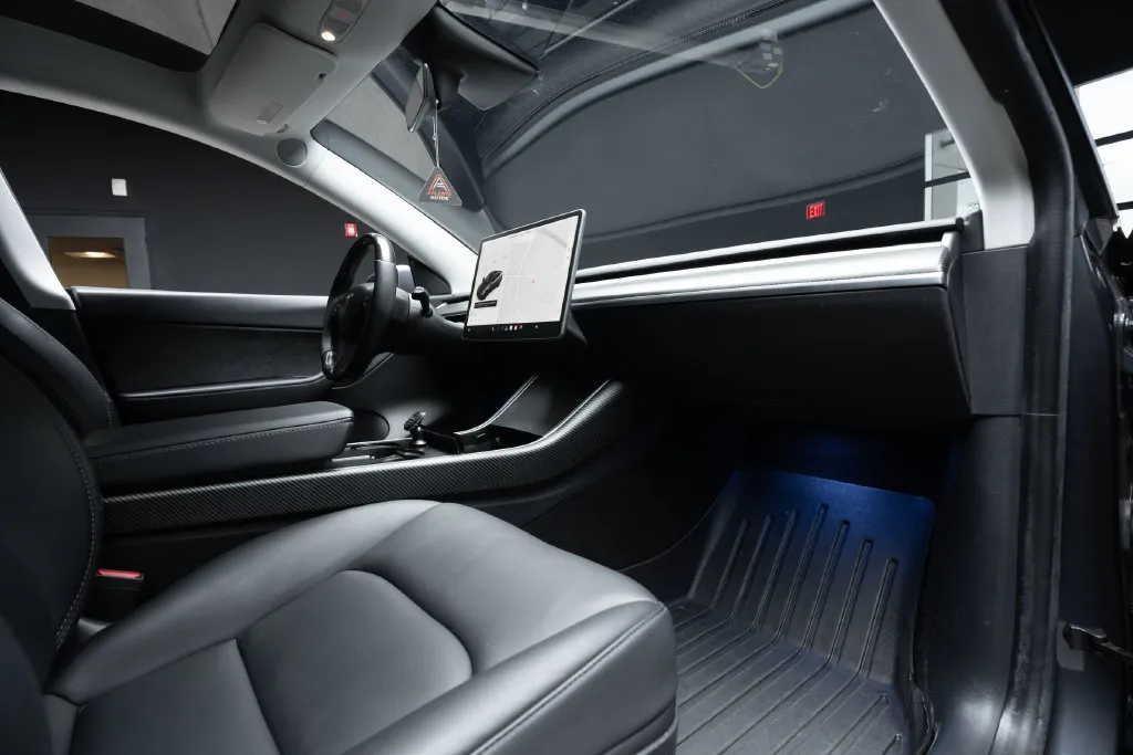 Tesla Model Y photo 31