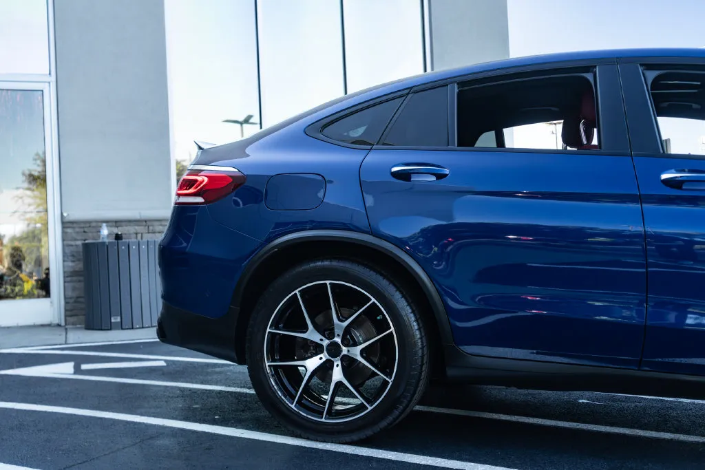 Mercedes-Benz GLC photo 9