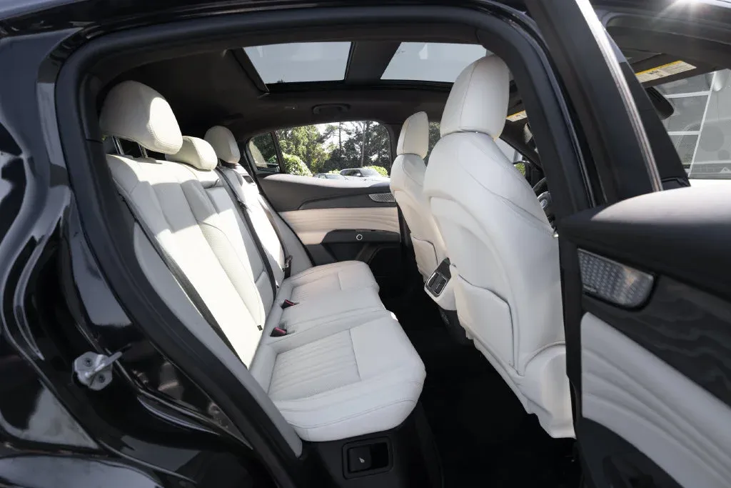 Maserati Grecale photo 34