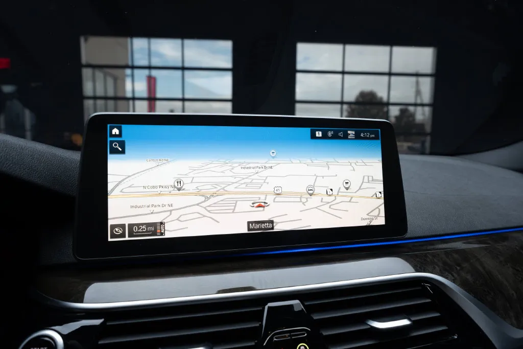 BMW 5 Series photo 31