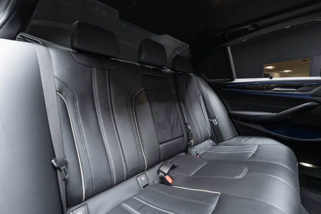 BMW 5 Series photo 40