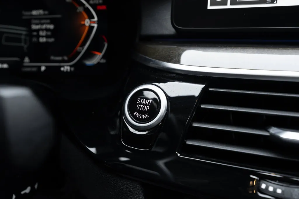 BMW 5 Series photo 29