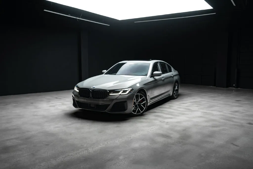 BMW 5 Series photo 44