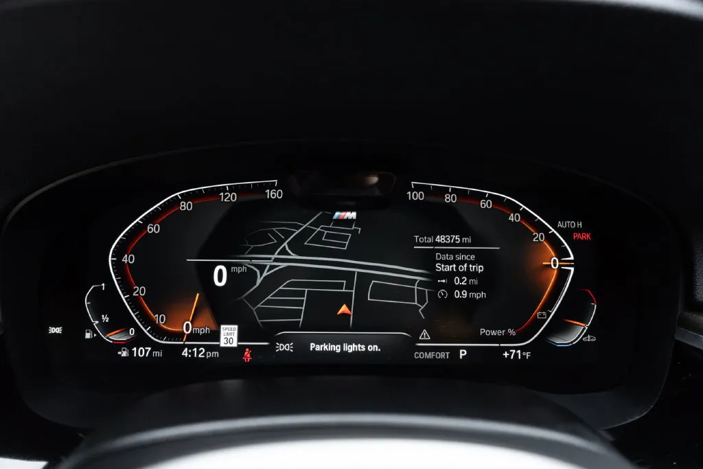 BMW 5 Series photo 28