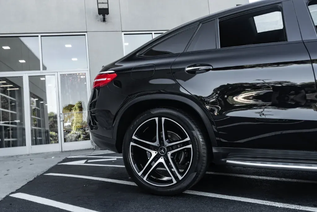 Mercedes-Benz GLE photo 10