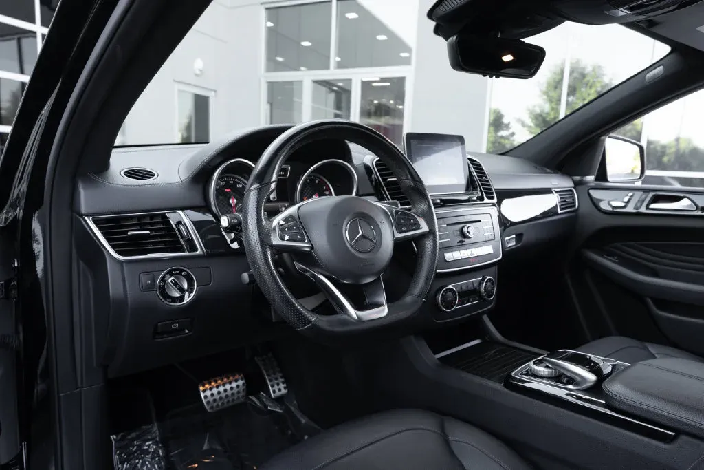 Mercedes-Benz GLE photo 20