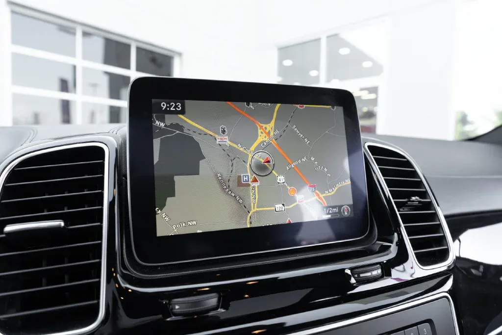 Mercedes-Benz GLE photo 29