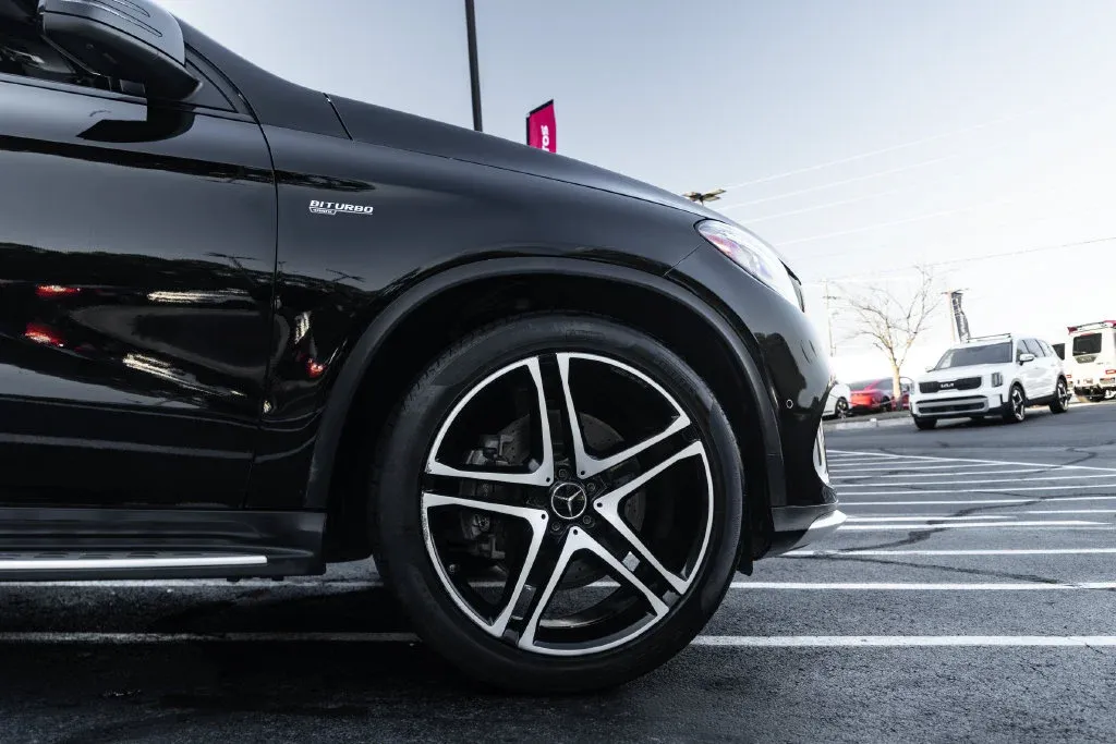 Mercedes-Benz GLE photo 8