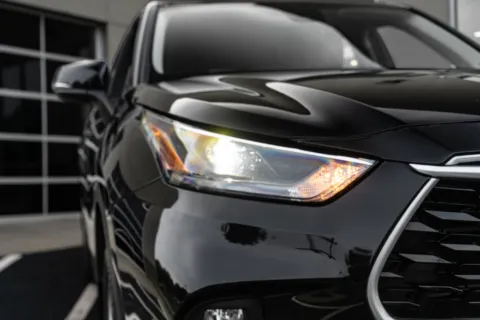 More photos of 2022 Toyota Highlander Hybrid LE at Atlanta Autos, GA