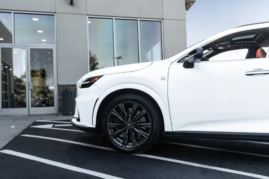Lexus RX photo 17
