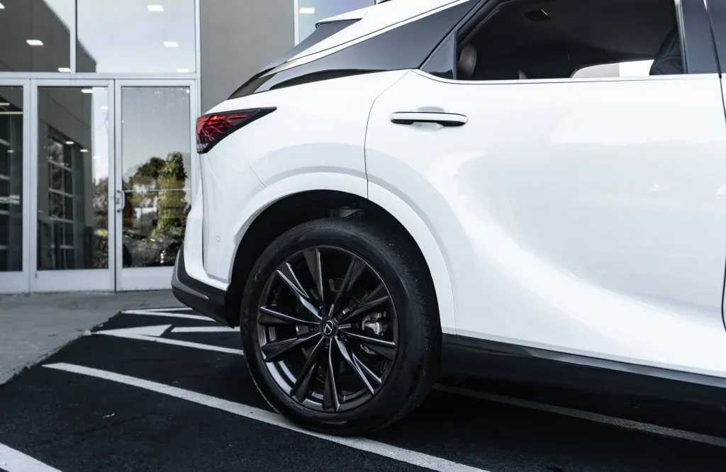 Lexus RX photo 8