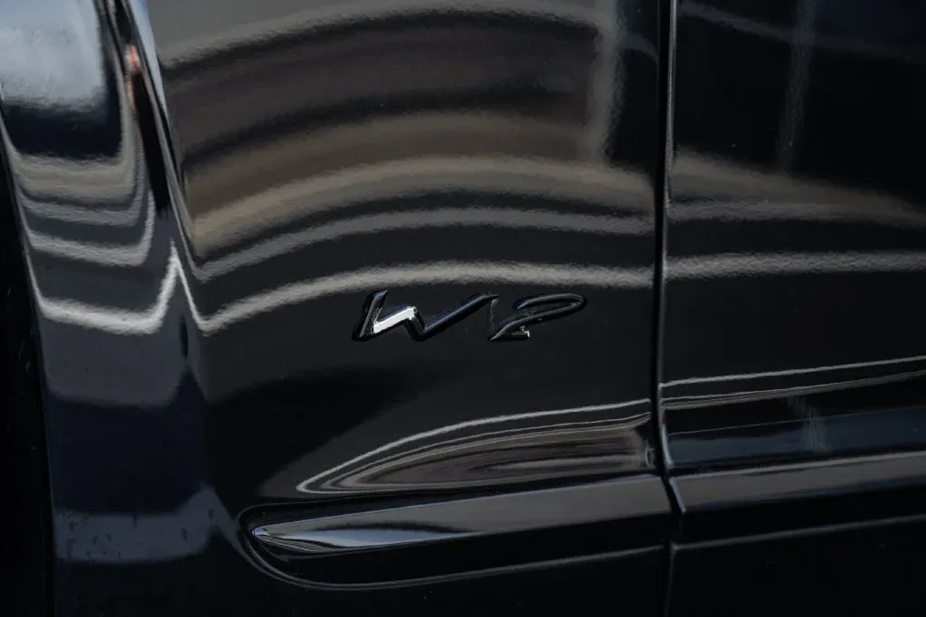 Bentley Flying Spur photo 4