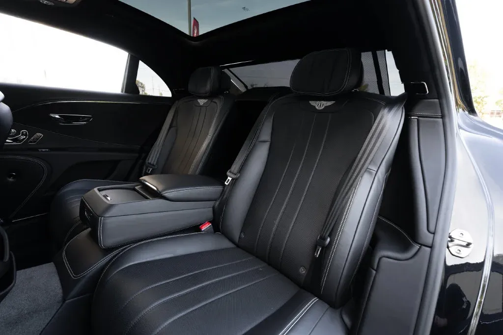 Bentley Flying Spur photo 67