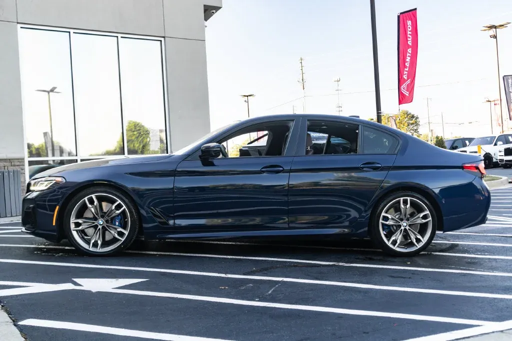 BMW 5 Series photo 15