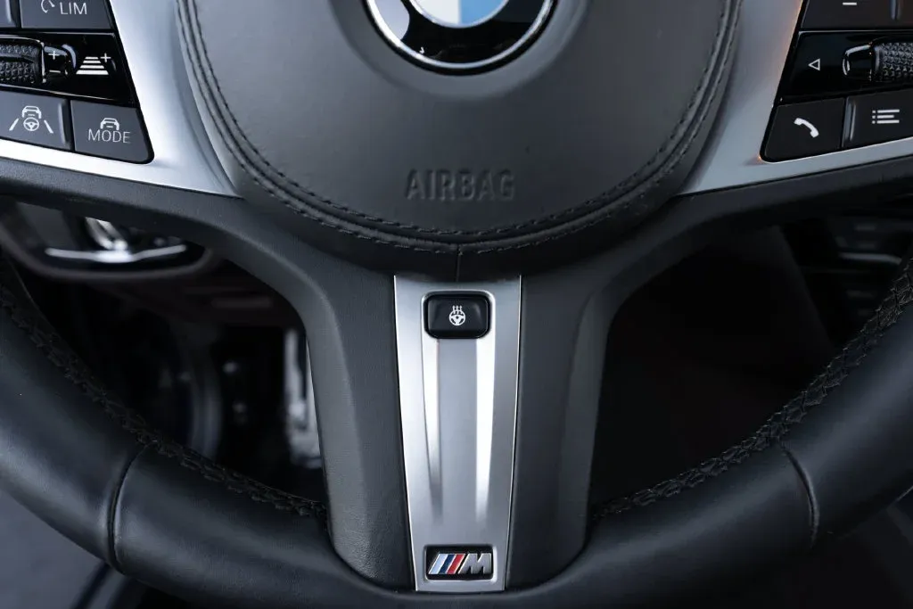 BMW 5 Series photo 25