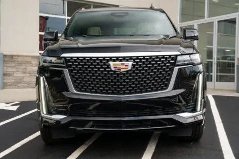 More photos of 2022 Cadillac Escalade ESV Premium at Atlanta Autos, GA