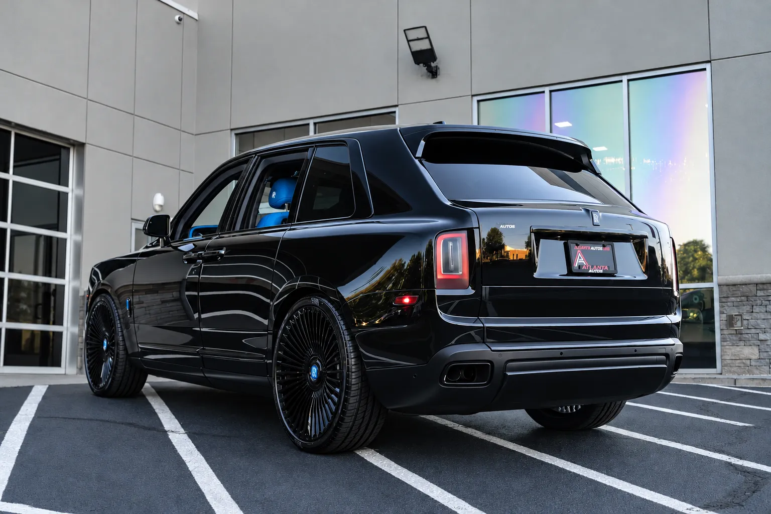Rolls-Royce Cullinan photo 24