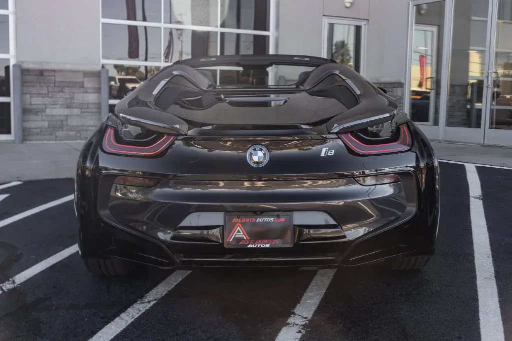 BMW i8 photo 18