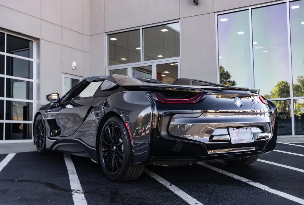 BMW i8 photo 20