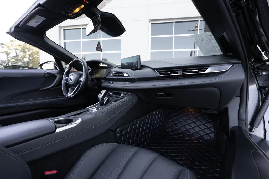 BMW i8 photo 41