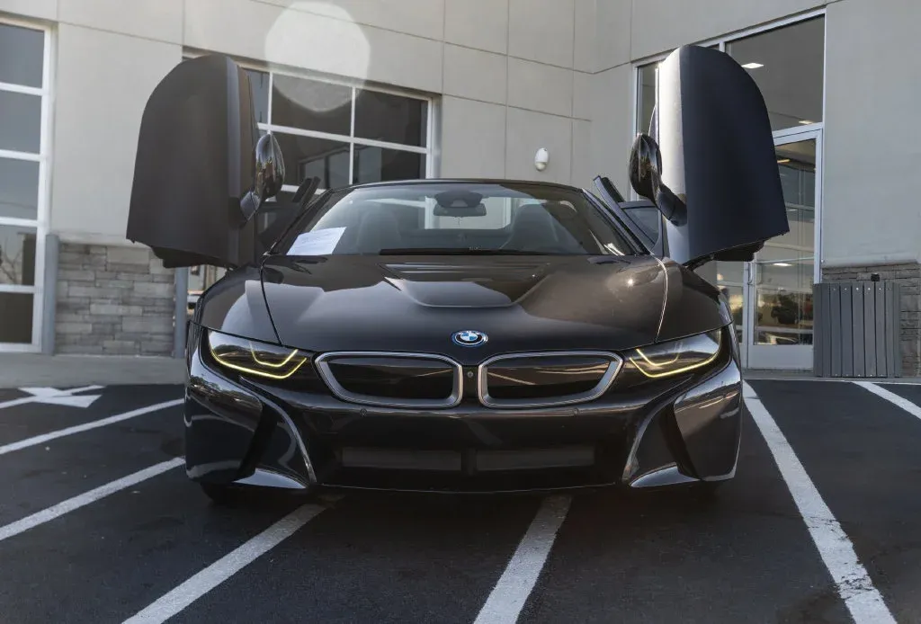 BMW i8 photo 6