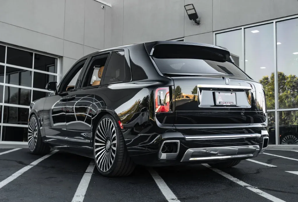 Rolls-Royce Cullinan photo 24