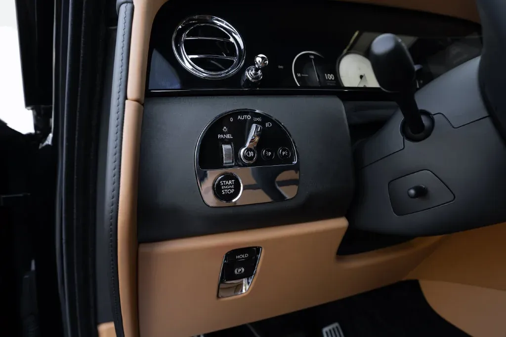 Rolls-Royce Cullinan photo 33