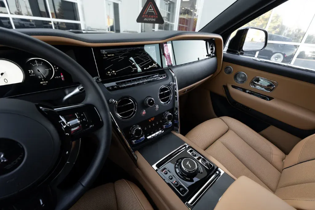 Rolls-Royce Cullinan photo 41