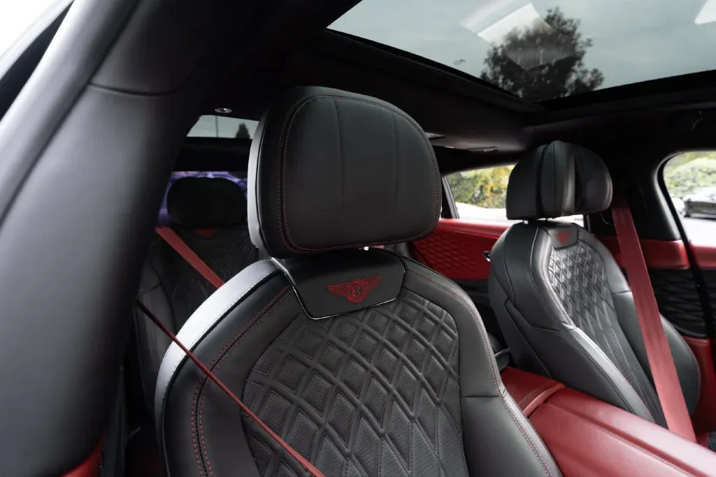 Bentley Flying Spur photo 56