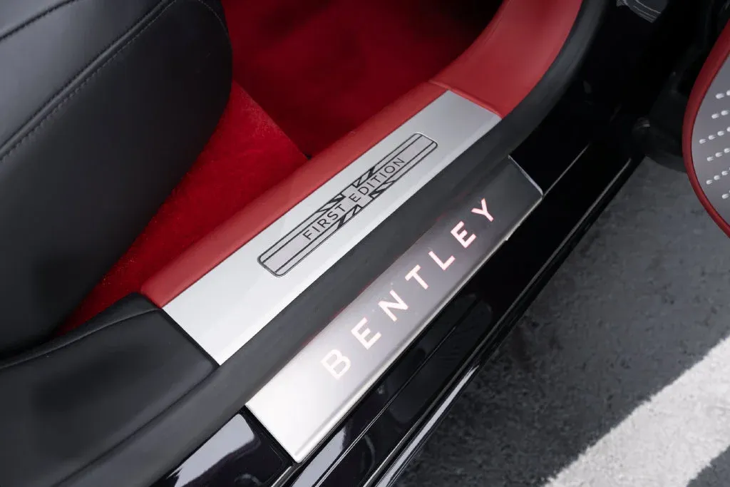 Bentley Flying Spur photo 66