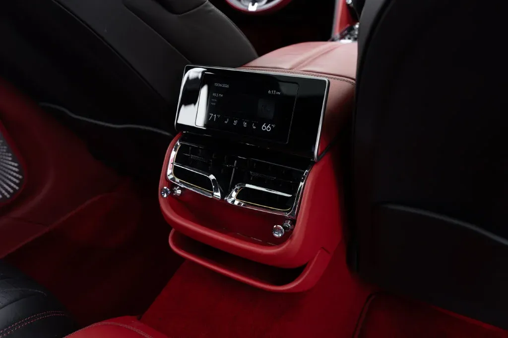 Bentley Flying Spur photo 70