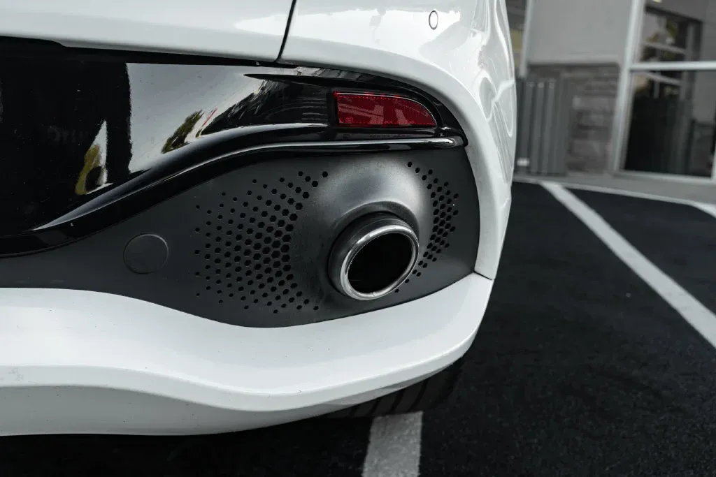 Aston Martin DBX photo 19