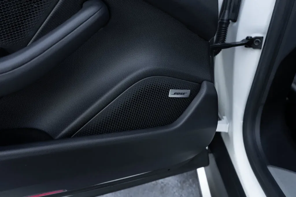 Porsche Taycan photo 63
