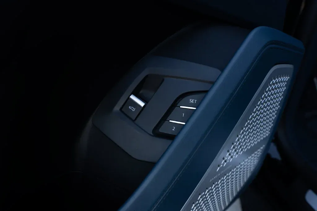 Lamborghini URUS photo 37