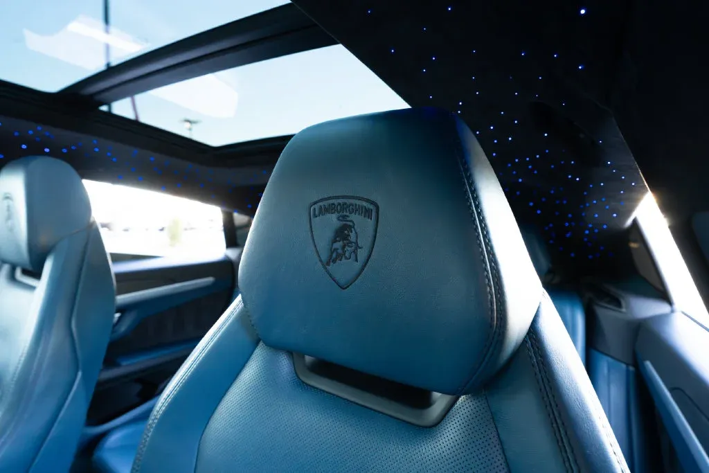 Lamborghini URUS photo 41