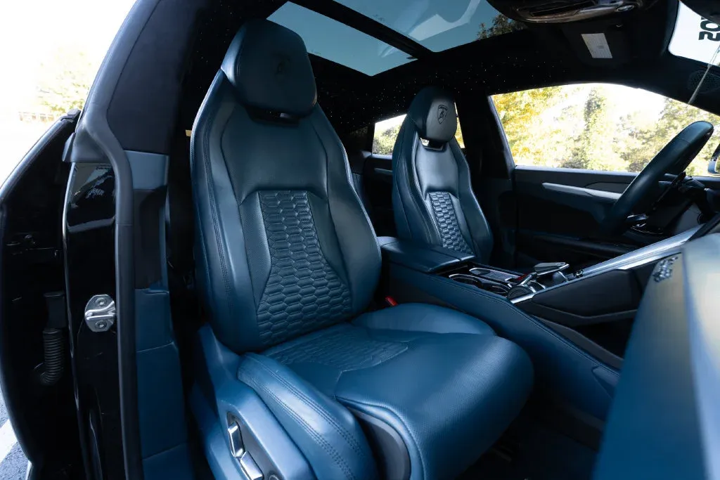 Lamborghini URUS photo 61
